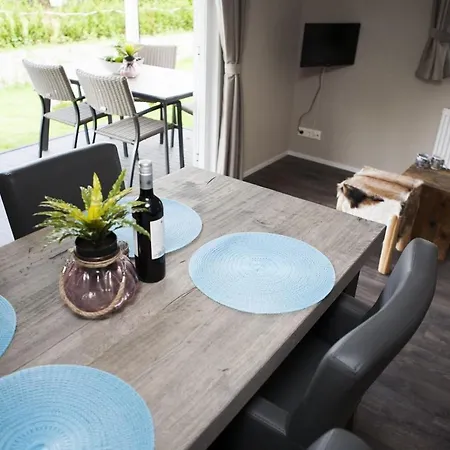 4+4 Pers. Veluwelounge Voorthuizen
