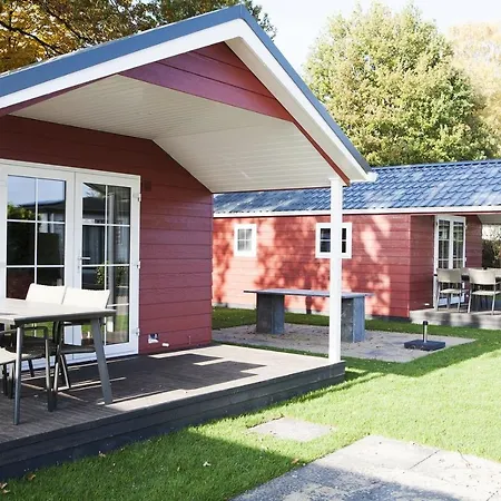 4+4 Pers. Veluwelounge Chalet Voorthuizen
