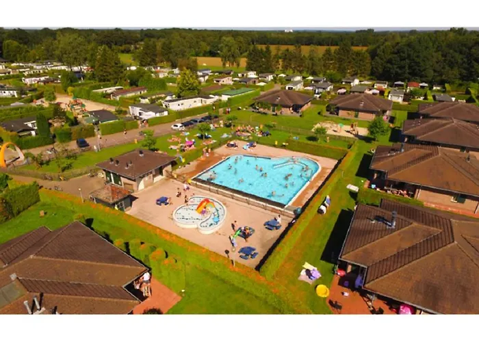 4+4 Pers. Veluwelounge 샬레 부투이젠